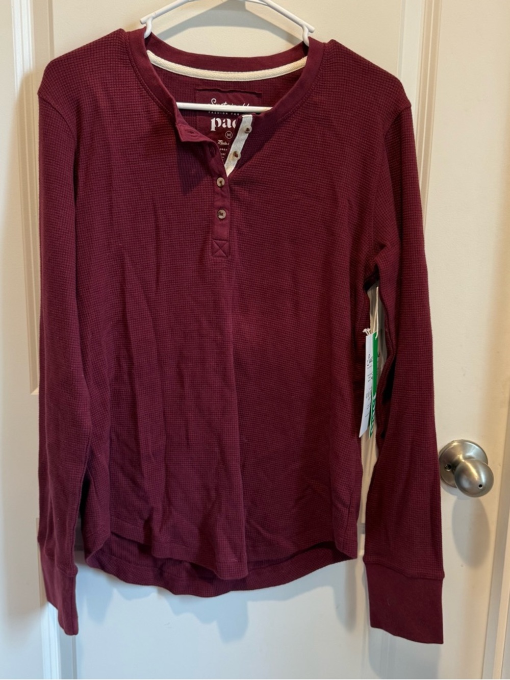 Pact Burgundy Waffle Henley Medium NWT  Organic Cotton